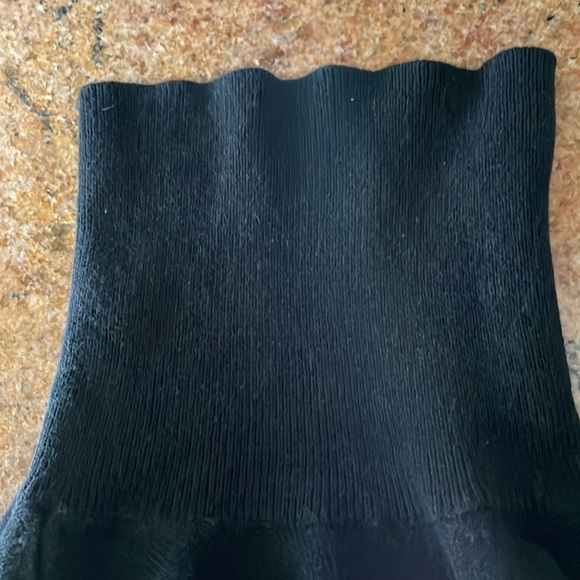 MODA International-silk cashmere crop turtleneck sweater - Picture 3 of 4